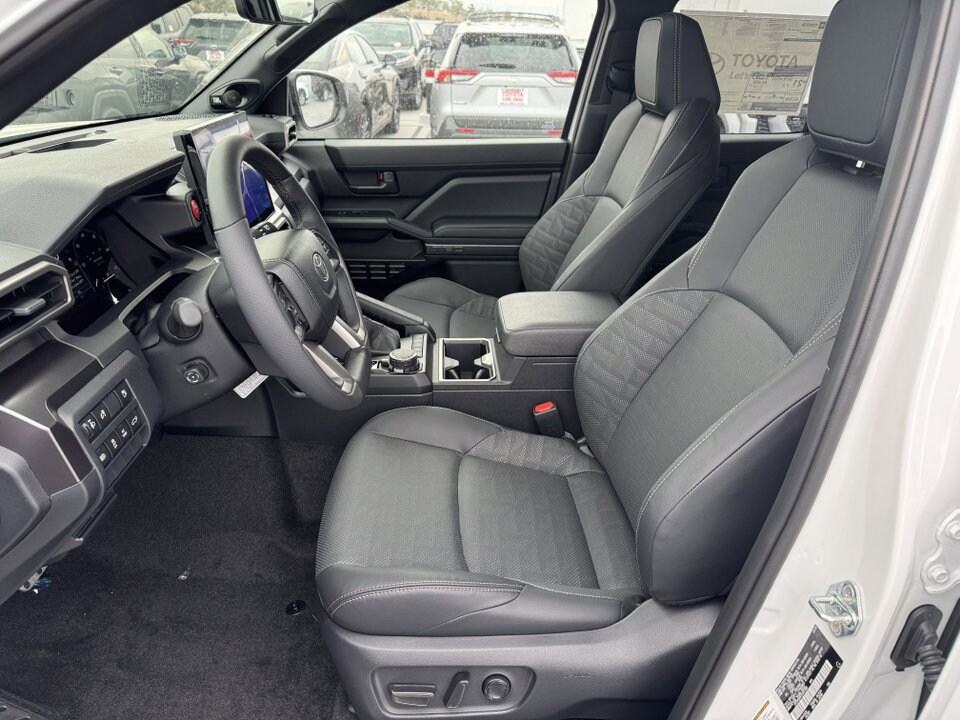 2025 Toyota 4Runner TRD Sport Premium 4WD photo 2