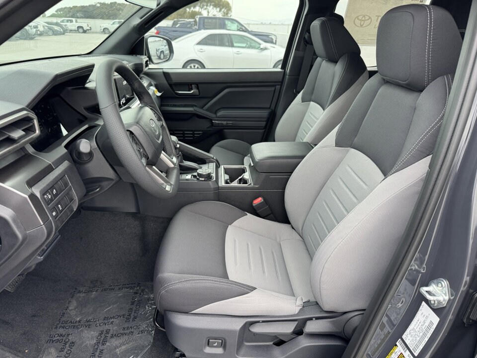 2025 Toyota Tacoma TRD Off-Road 4x4 Double Cab photo 2