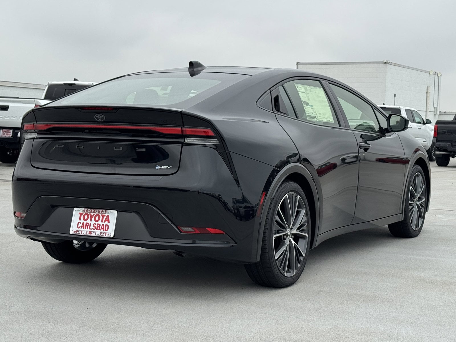 2026 Toyota Prius XLE - Photo 13