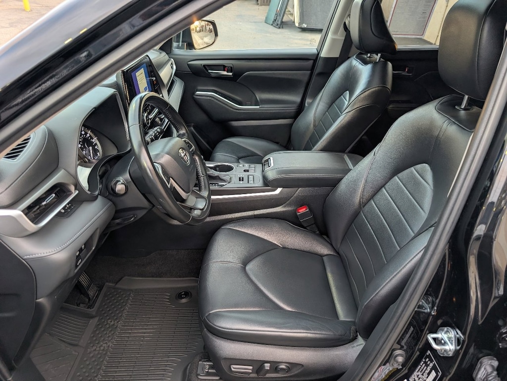 Certified 2023 Toyota Highlander XLE SUV
