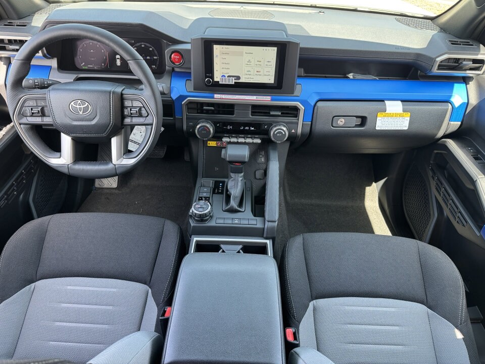 2025 Toyota 4Runner Off-Road 4WD TRD photo 4