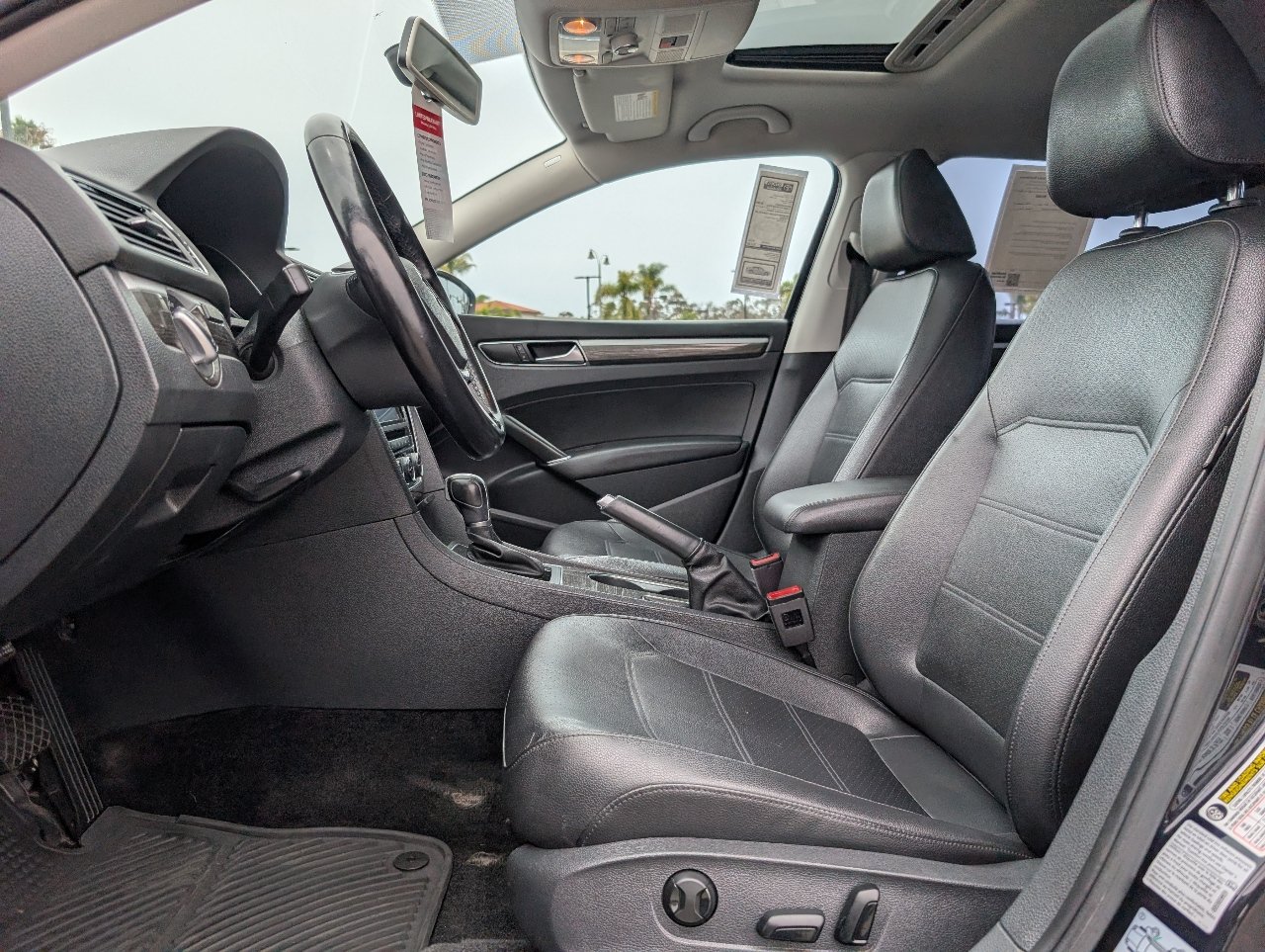 Used 2017 Volkswagen Passat SE with VIN 1VWBT7A32HC009078 for sale in Carlsbad, CA