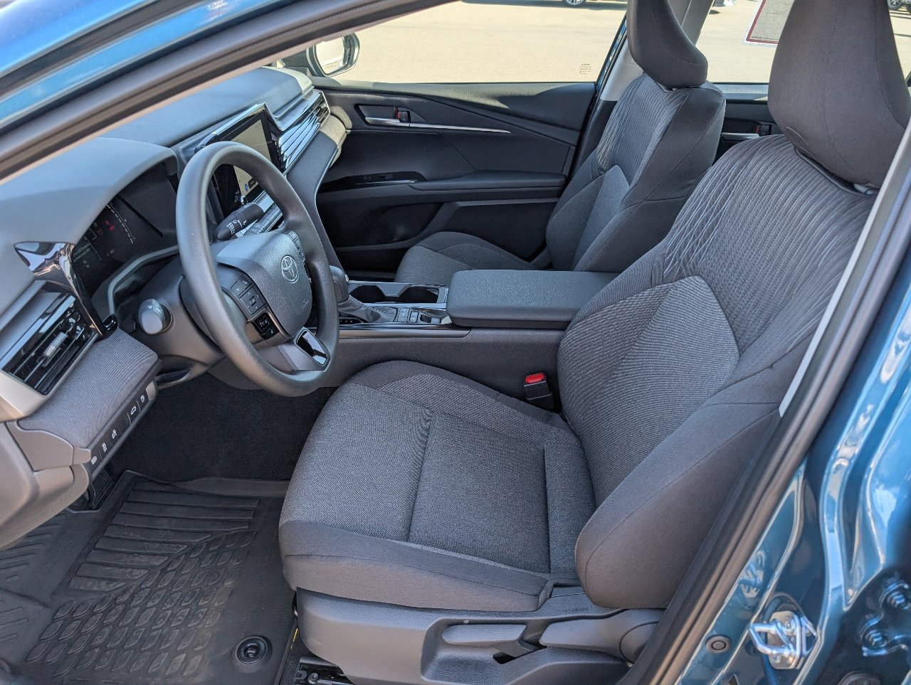2025 Toyota Camry LE photo 2
