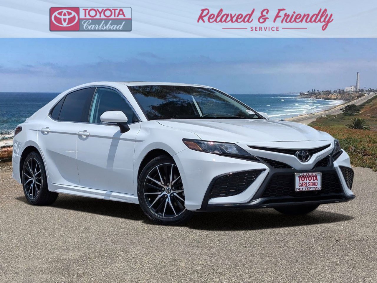 2023 Toyota Camry SE's photo