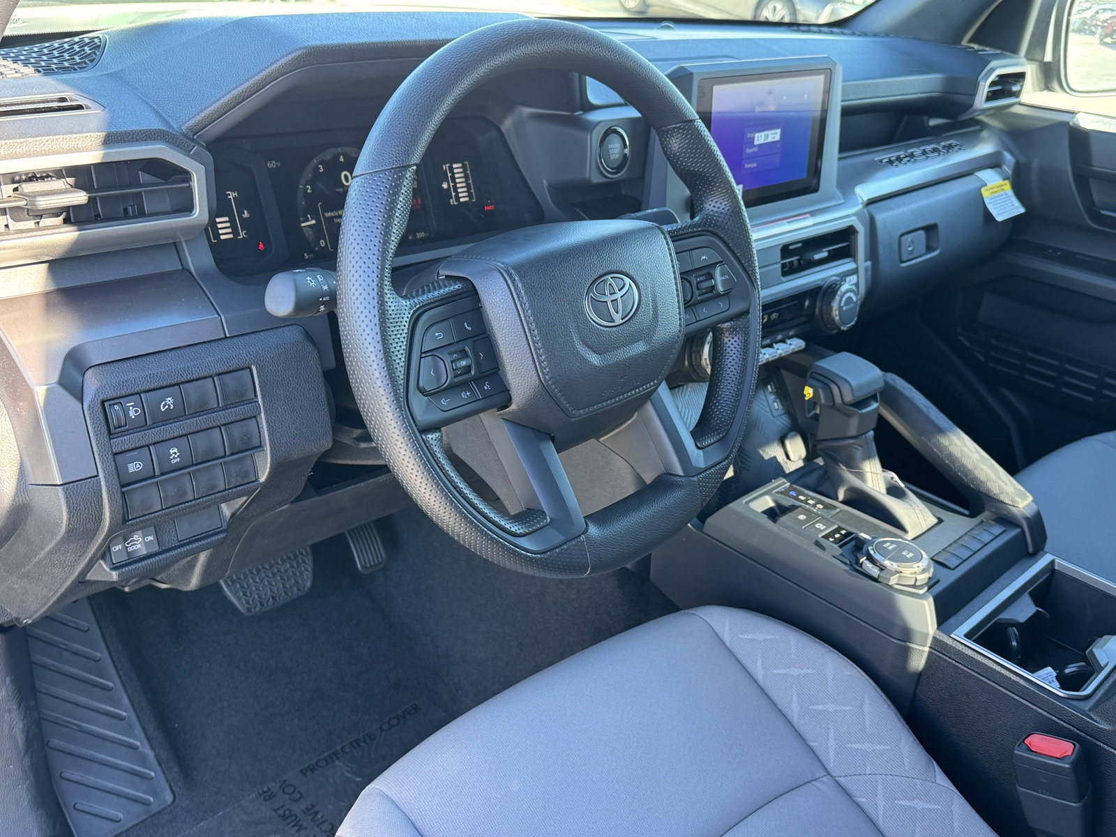 2026 Toyota Tacoma SR5 - Photo 16