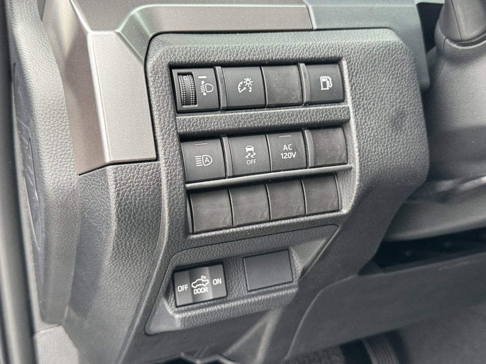 2025 Toyota Tacoma TRD Off Road - Photo 17