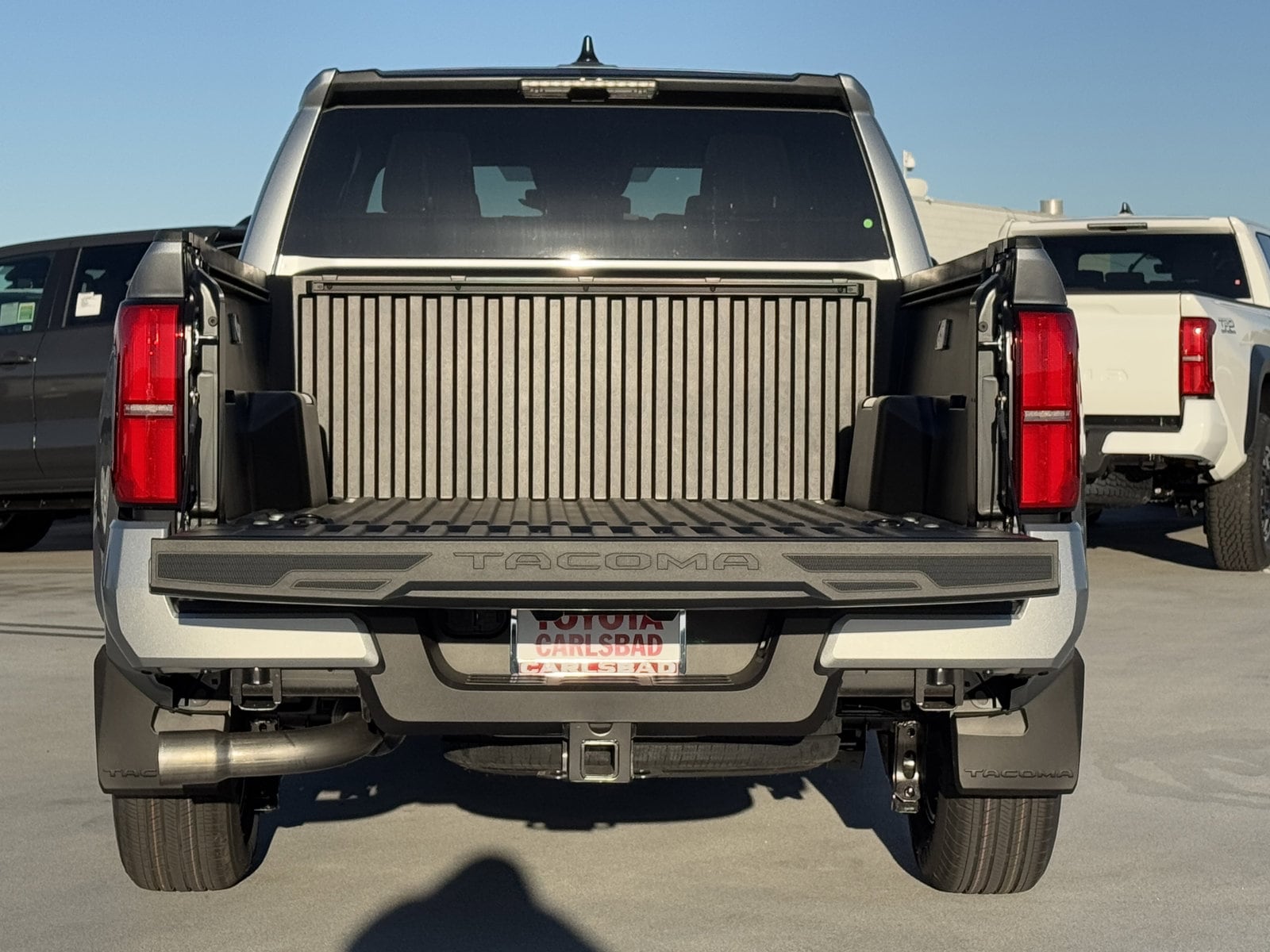 2026 Toyota Tacoma SR5 - Photo 9