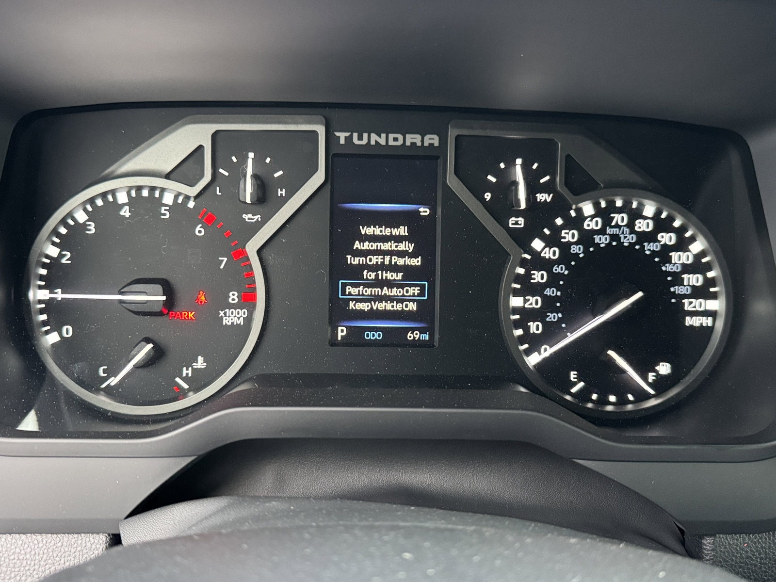 2026 Toyota Tundra SR5 - Photo 22
