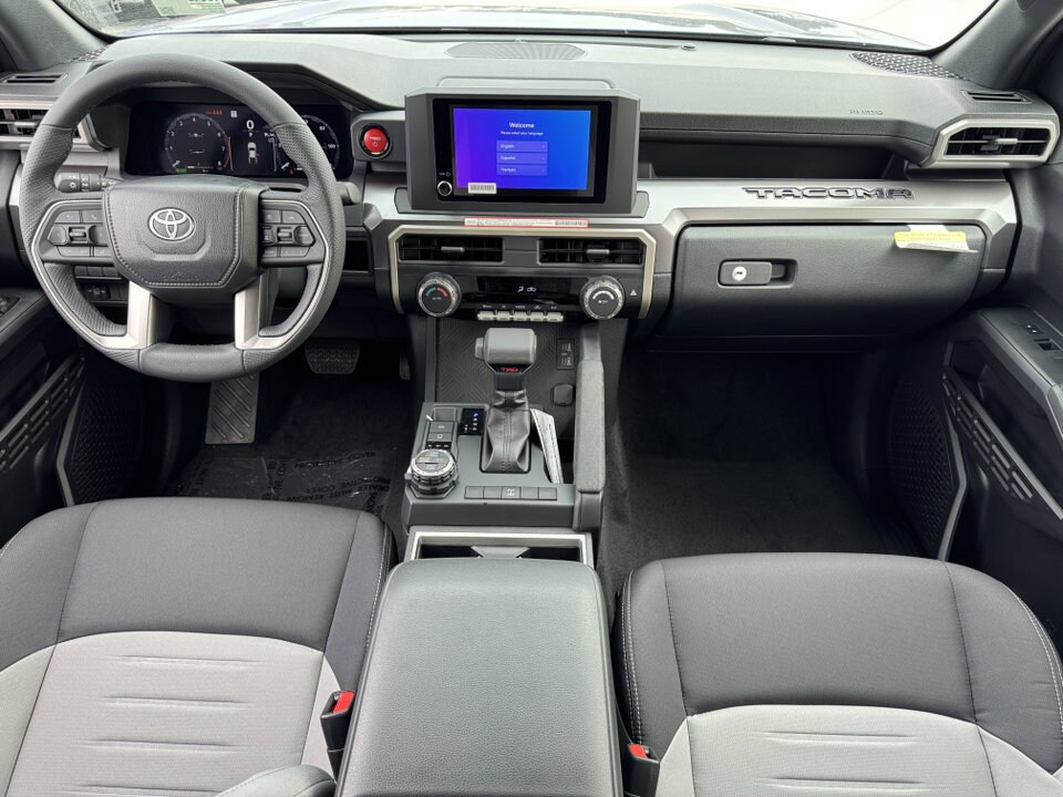 2025 Toyota Tacoma TRD Off-Road photo 4