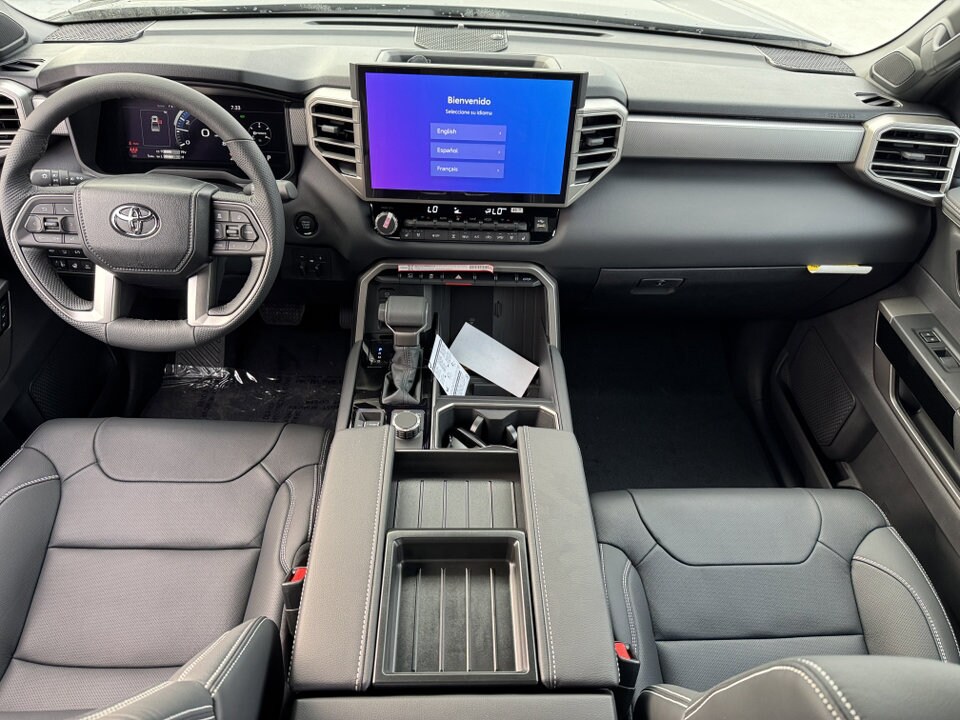 2026 Toyota Tundra Limited photo 4