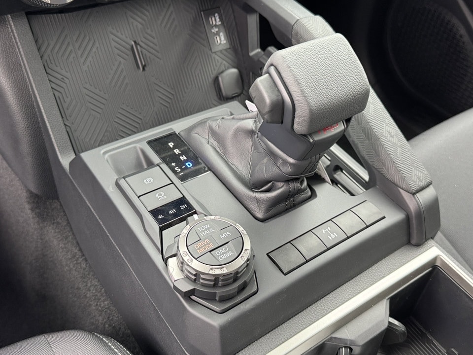 2025 Toyota Tacoma TRD Off Road - Photo 19