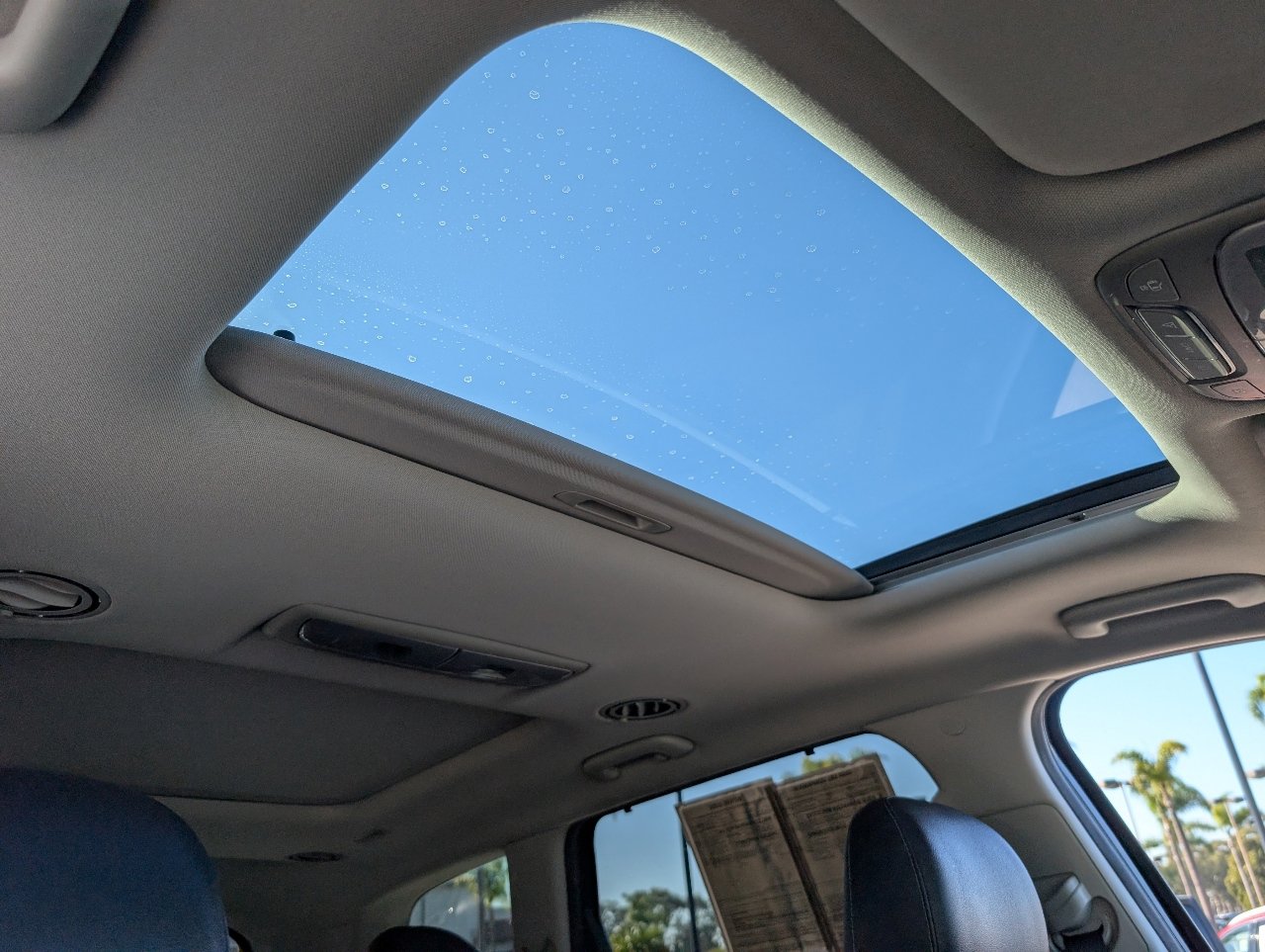 2020 Kia Telluride SX photo 2