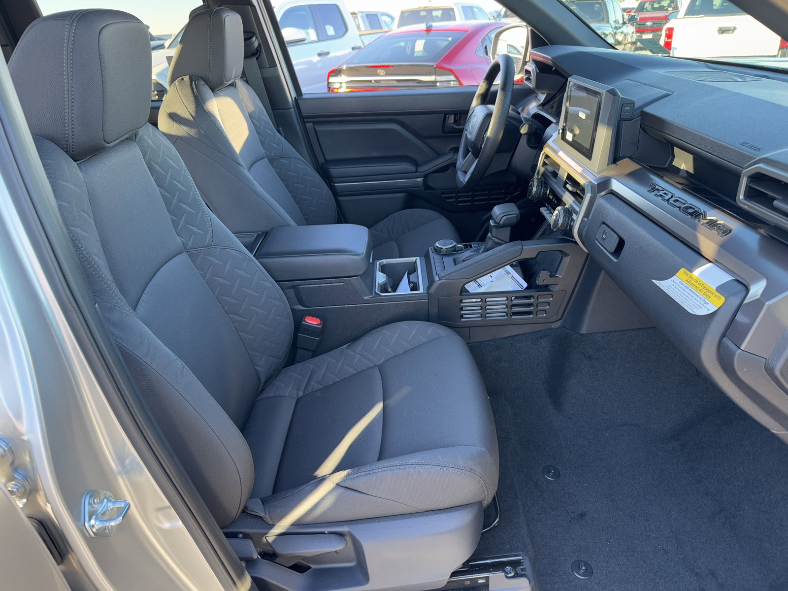 2026 Toyota Tacoma SR5 - Photo 8