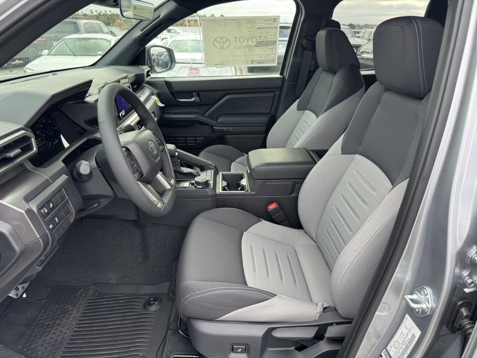 2025 Toyota Tacoma TRD Sport 4x4 Double Cab Long Bed photo 2
