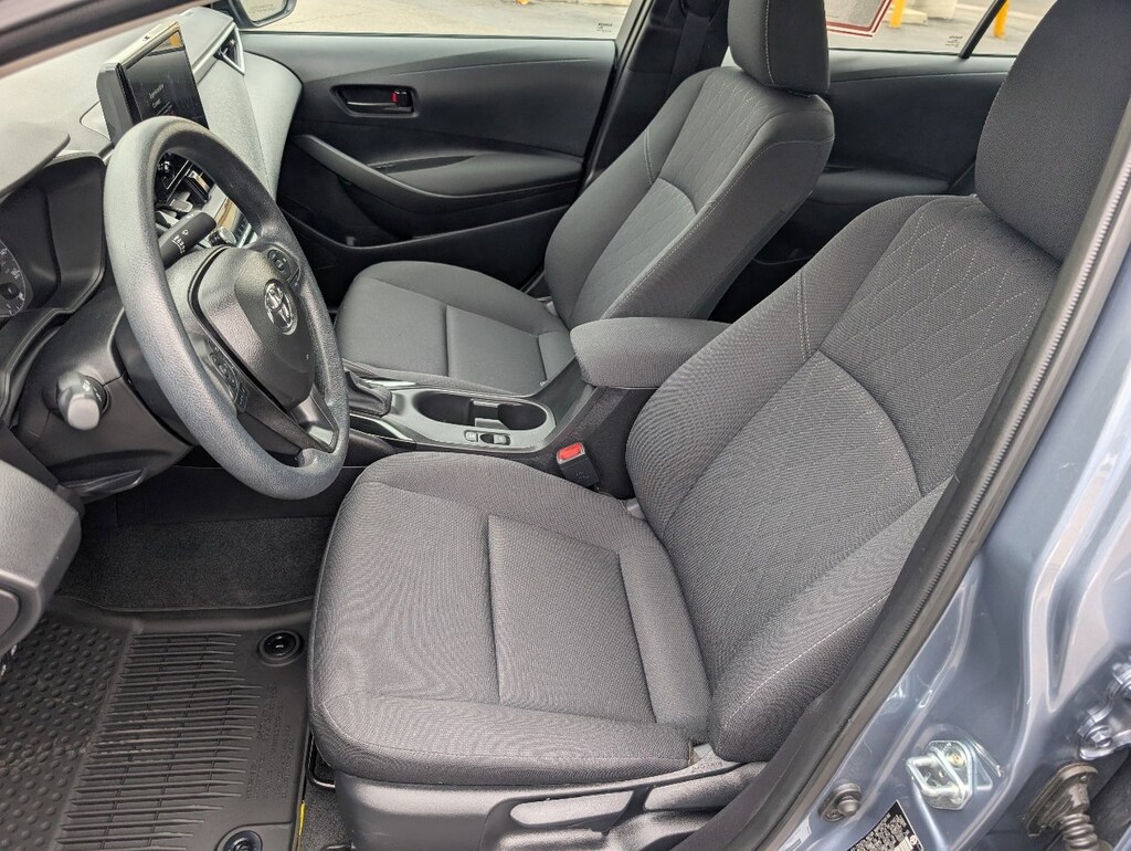 Certified 2025 Toyota Corolla LE Sedan