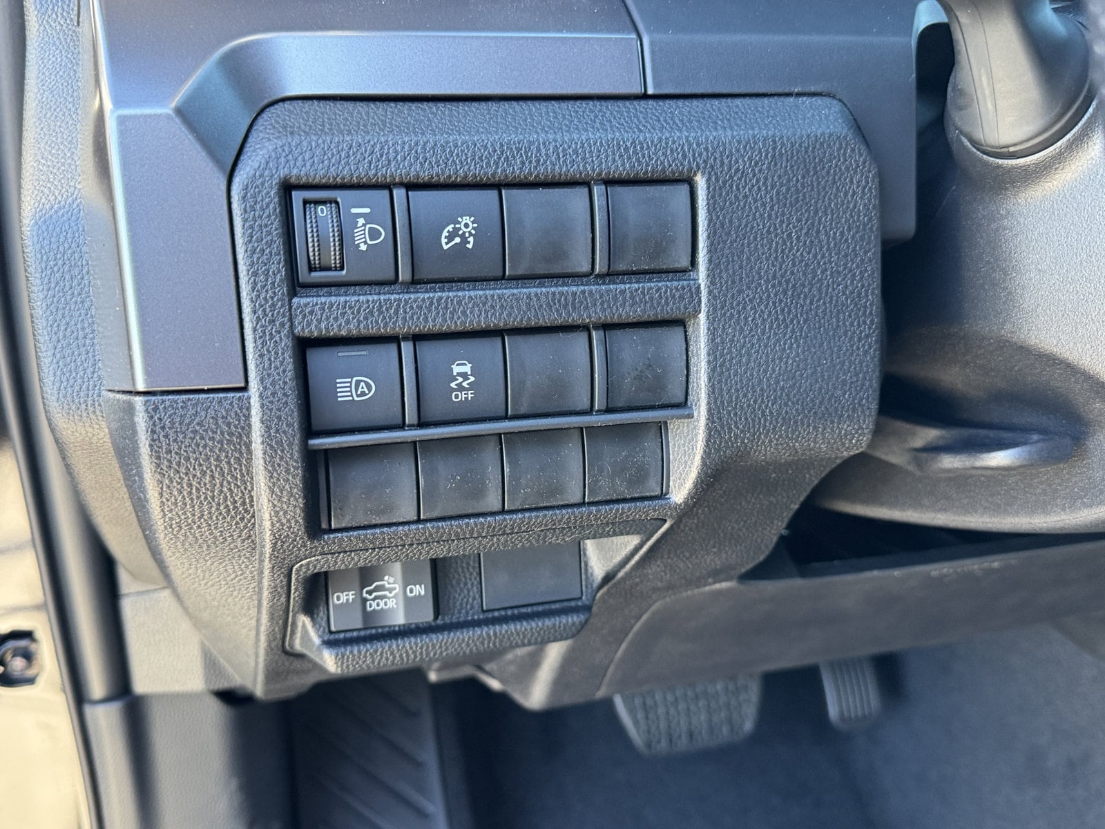 2026 Toyota Tacoma SR5 - Photo 17