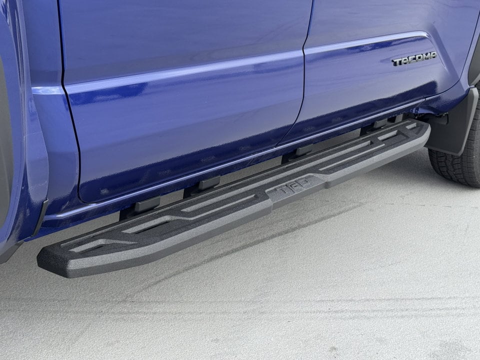 2025 Toyota Tacoma TRD Off Road - Photo 14