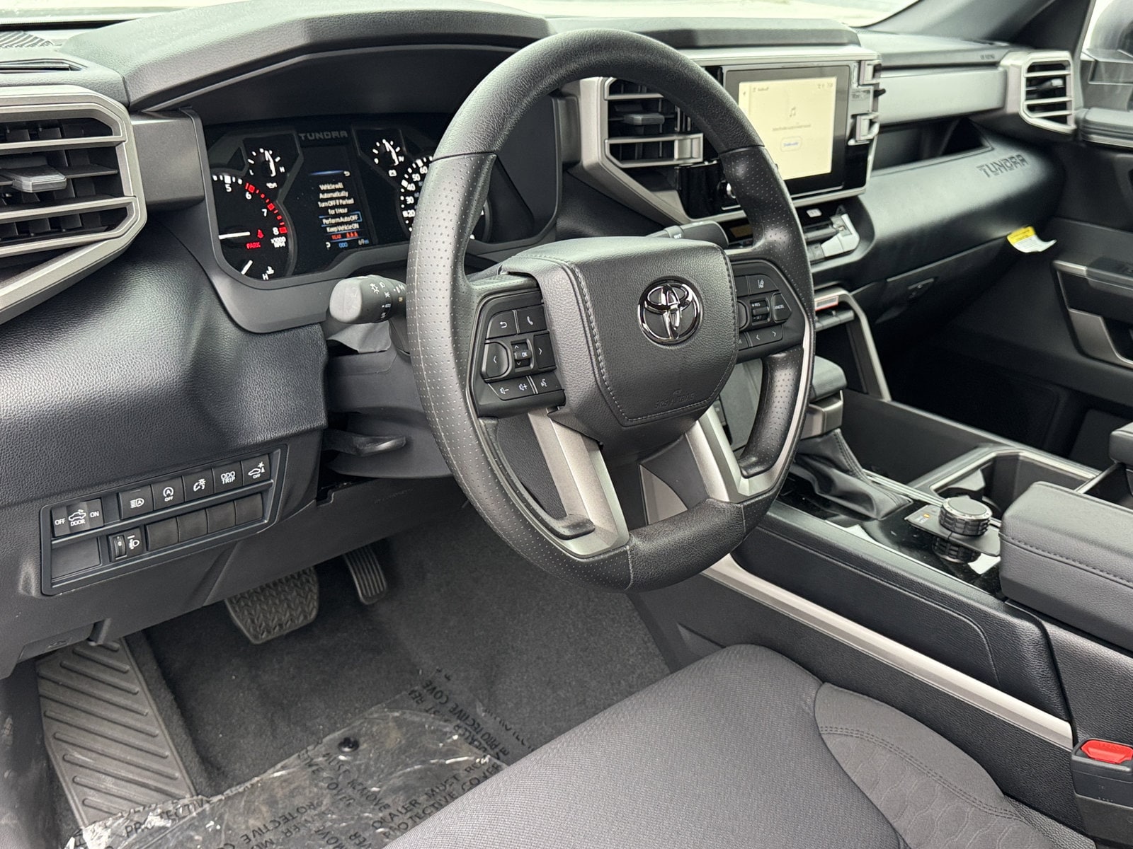 2026 Toyota Tundra SR5 - Photo 16