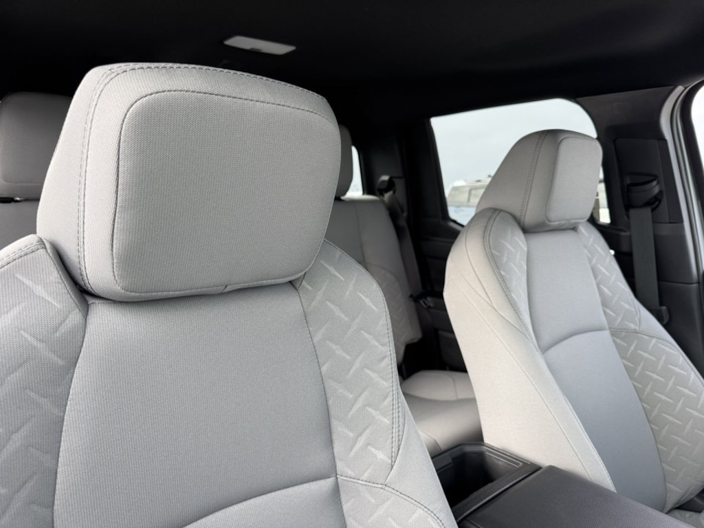 New 2025 Toyota Tacoma SR5 4X4 DOUBLE CAB