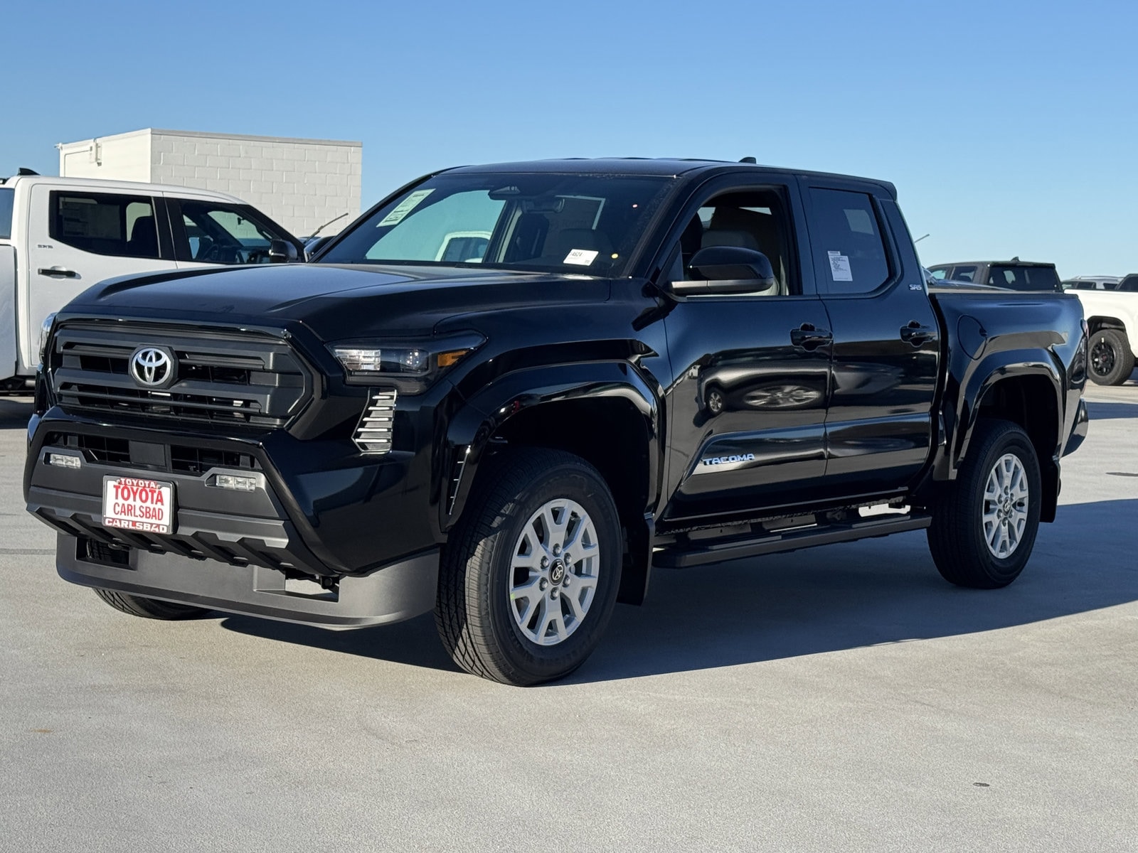 2026 Toyota Tacoma SR5 - Photo 11