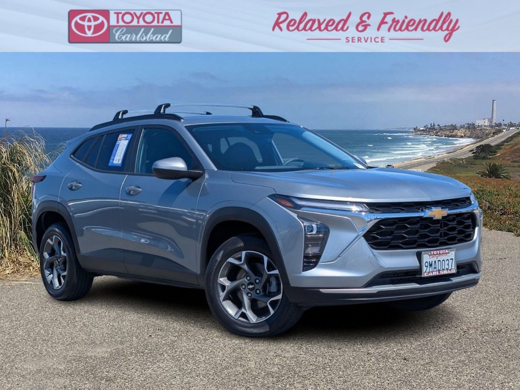 Used 2024 Chevrolet Trax LT SUV