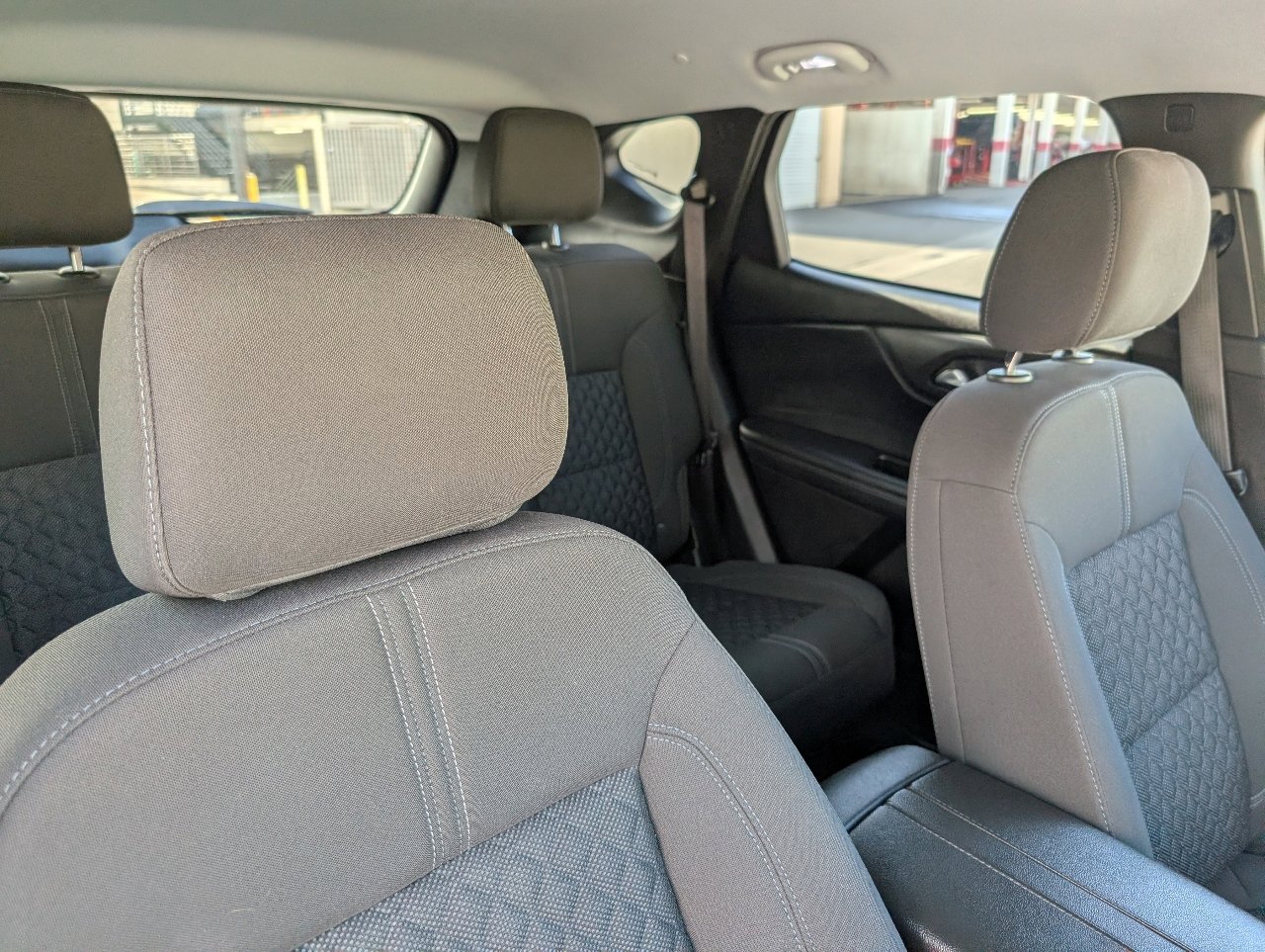 2022 Chevrolet Blazer 2LT photo 2