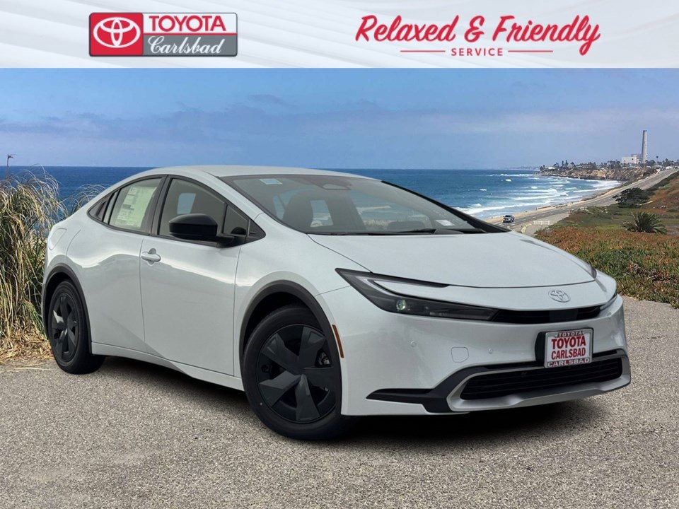 2026 Toyota Prius SE's photo
