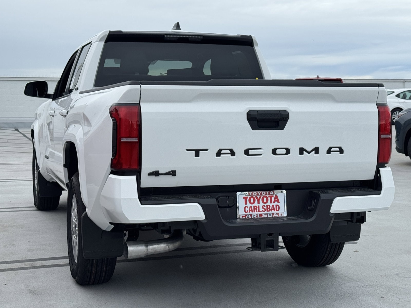 2026 Toyota Tacoma SR5 - Photo 12