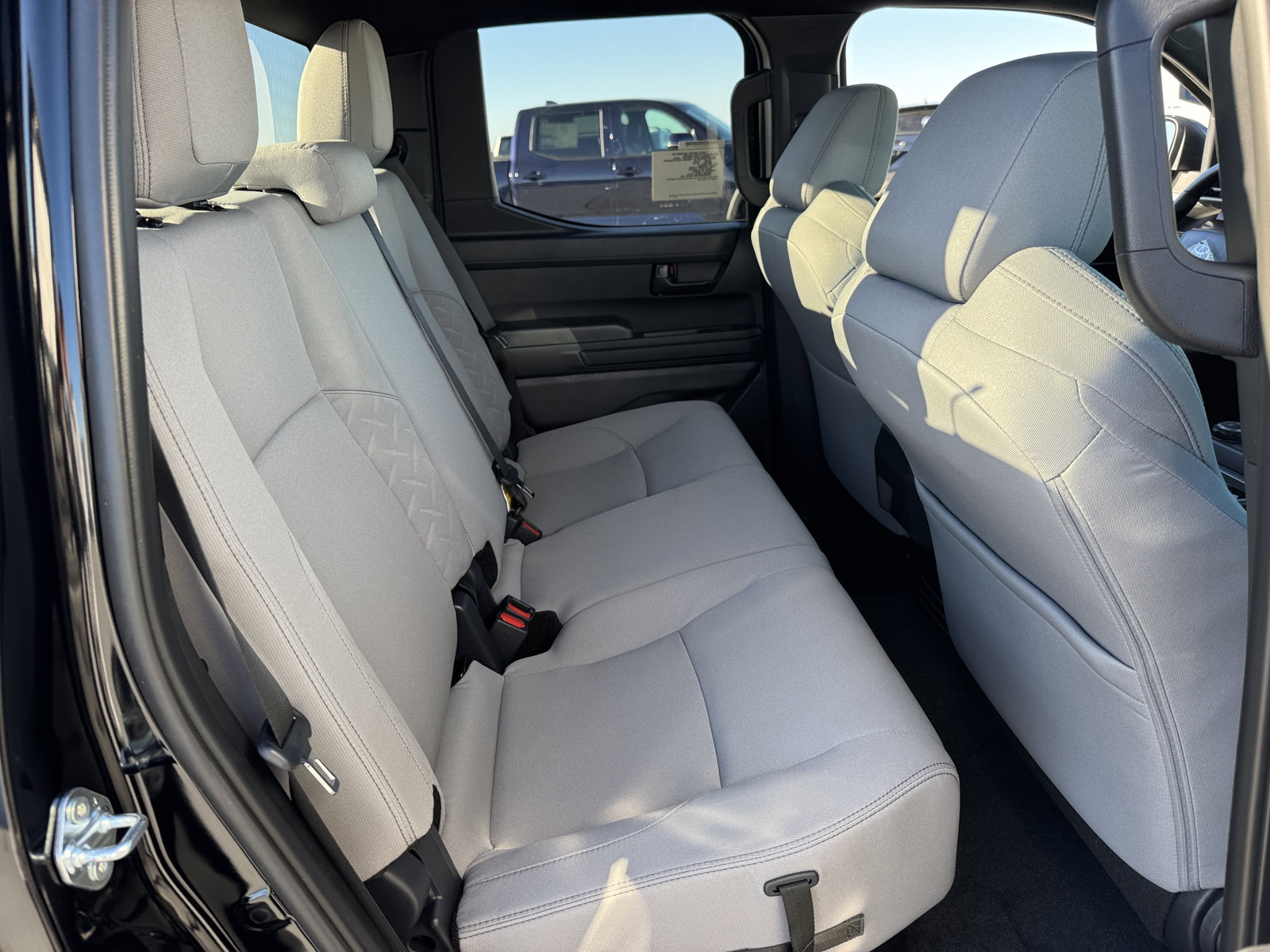 2026 Toyota Tacoma SR5 - Photo 5