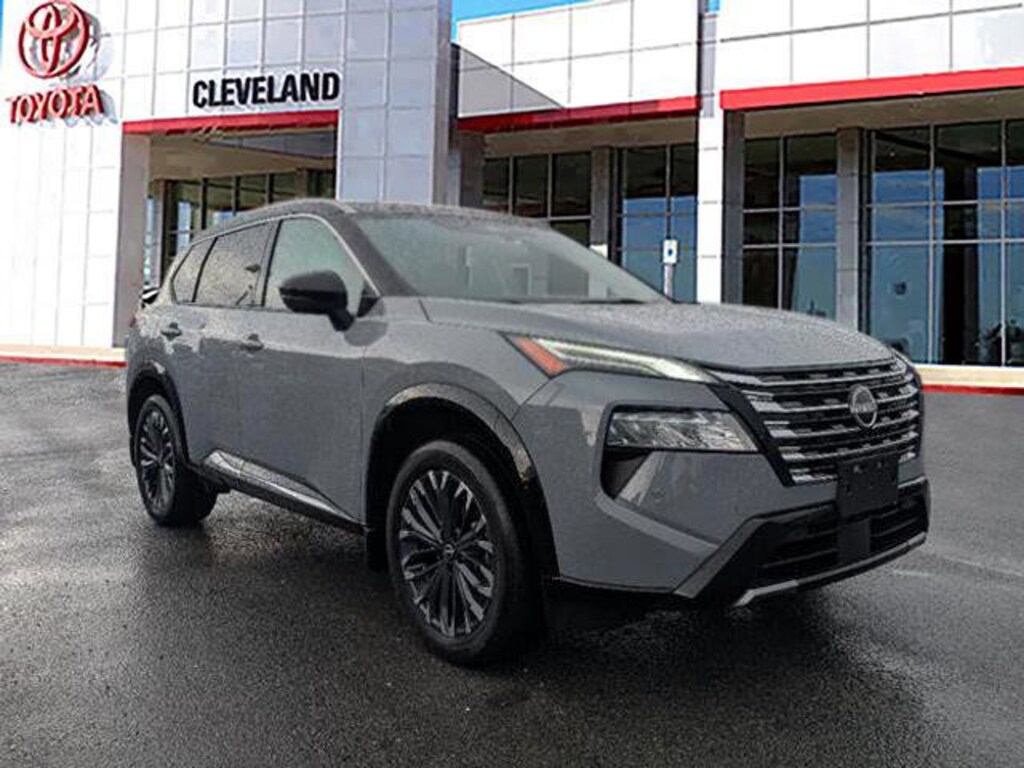 Used 2024 Nissan Rogue Platinum SUV