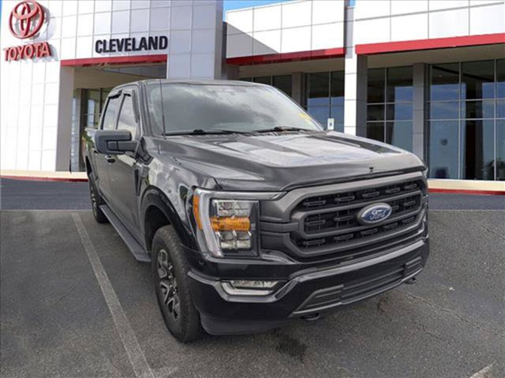 Used 2022 Ford F-150 XLT Truck SuperCrew Cab