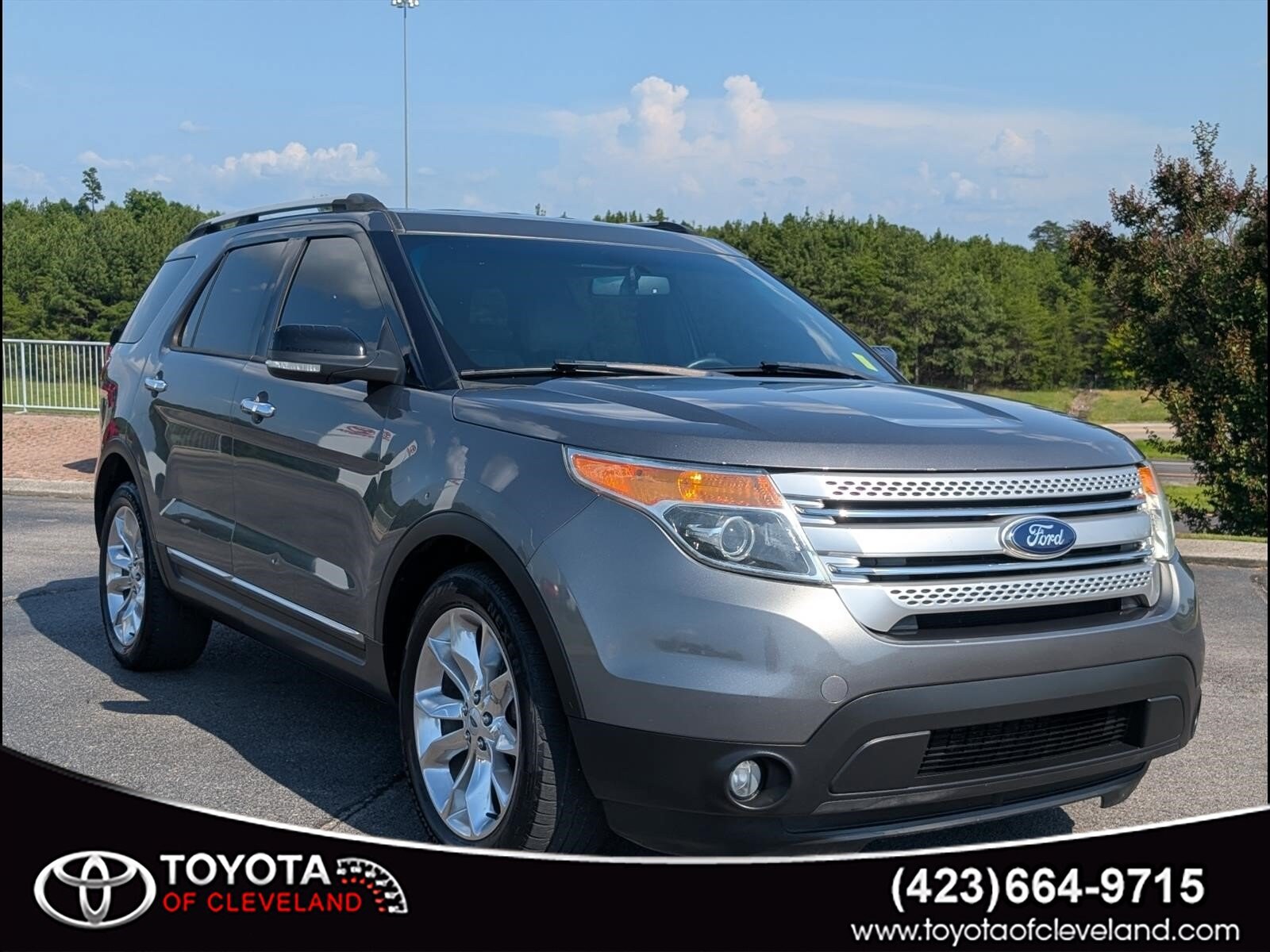 Sterling Gray Metallic 2014 Ford Explorer SUV / Crossover Front-Wheel Drive Automatic