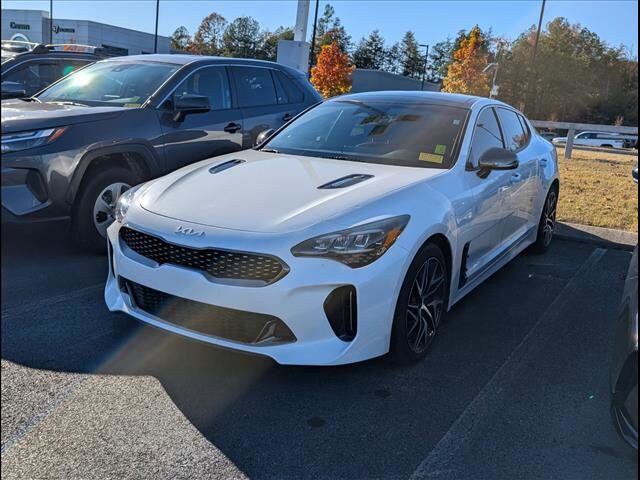 2022 Kia Stinger GT-Line photo 3