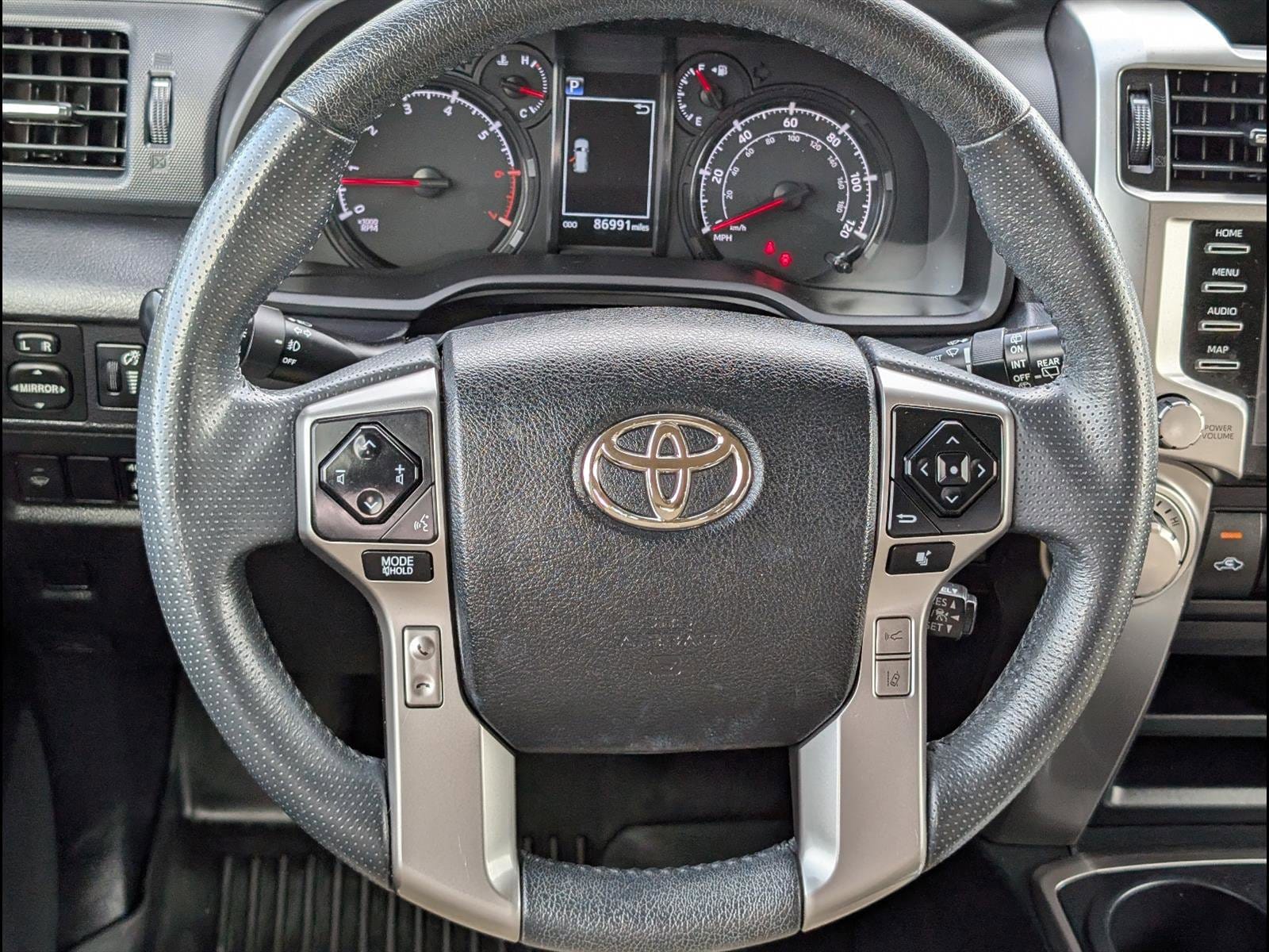2021 Toyota 4Runner SR5 - Photo 12