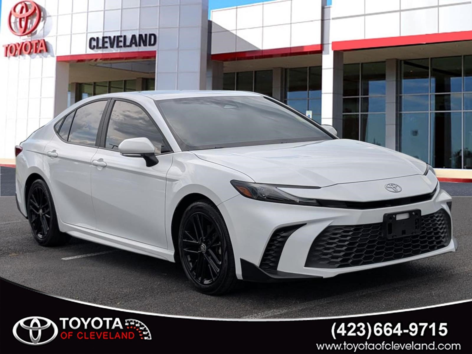 Pre-Owned 2025 Toyota Camry SE