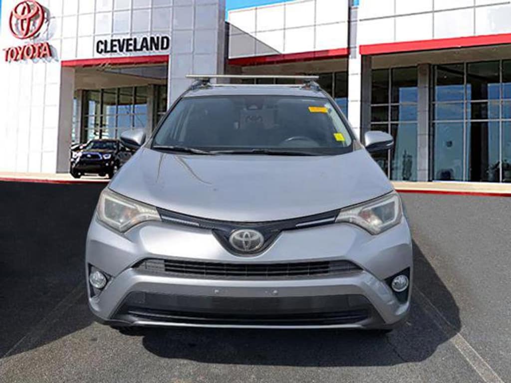 Used 2018 Toyota RAV4 XLE SUV