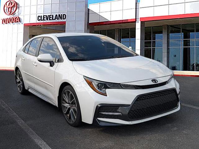 Used 2022 Toyota Corolla SE with VIN 5YFS4MCE8NP111565 for sale in Northfield, Minnesota