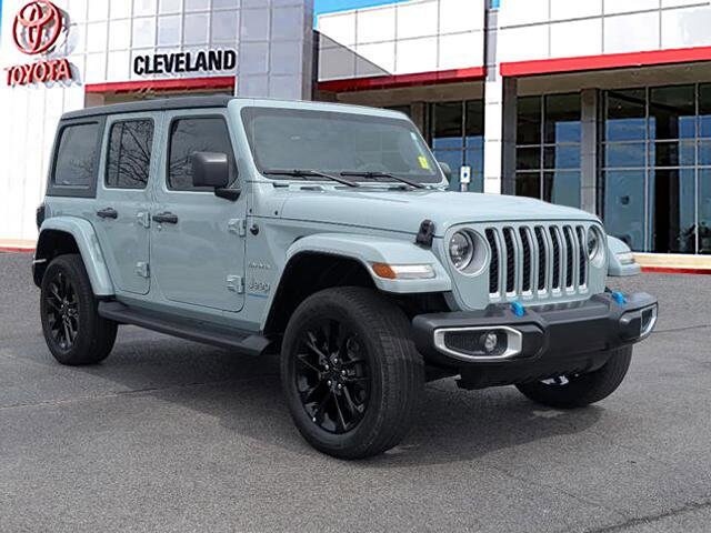 2023 Jeep Wrangler Sahara 4xe photo 2