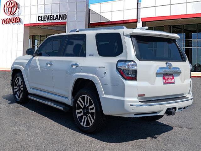 2022 Toyota 4Runner Limited photo 4