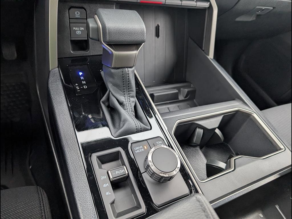 2026 Toyota Tundra SR5 - Photo 11
