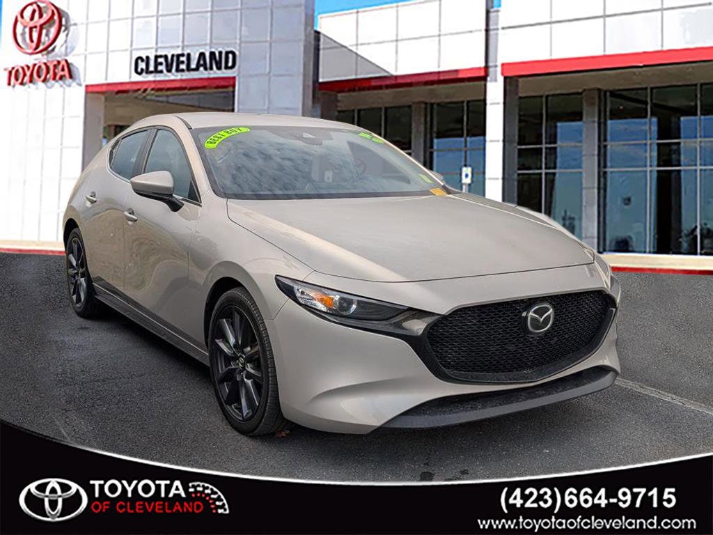 2023 Mazda Mazda3 Select's photo