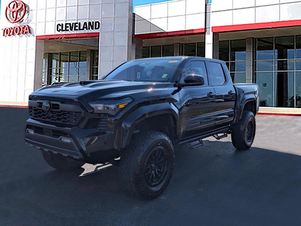 2025 Toyota Tacoma TRD Sport Double Cab photo 3