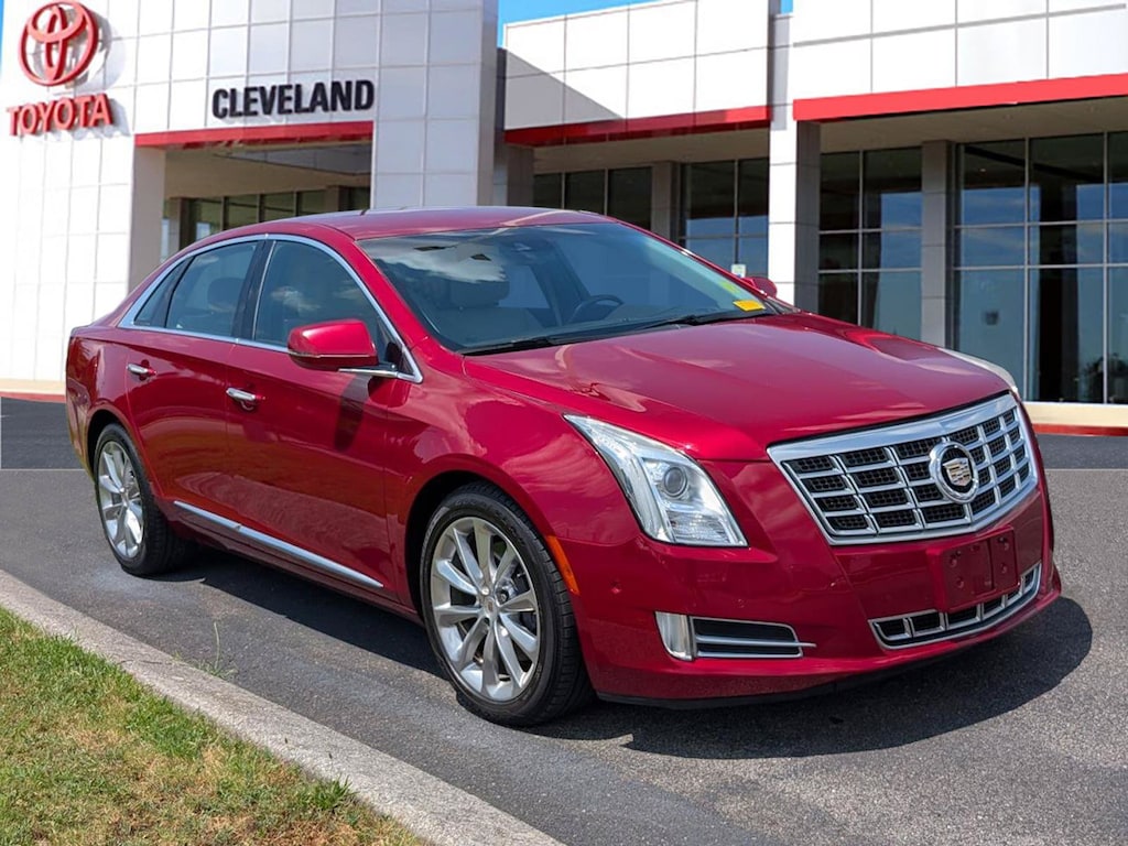 Used 2014 CADILLAC XTS Luxury Sedan