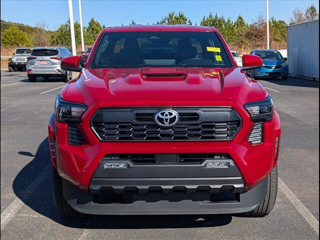 2024 Toyota Tacoma TRD Sport photo 2