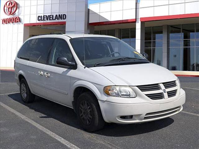 Used 2005 Dodge Grand Caravan SE with VIN 2D4GP24RX5R270562 for sale in Mcdonald, TN