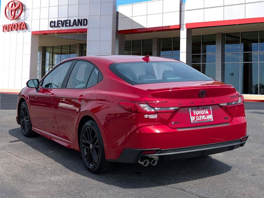 New 2026 Toyota Camry SE Sedan