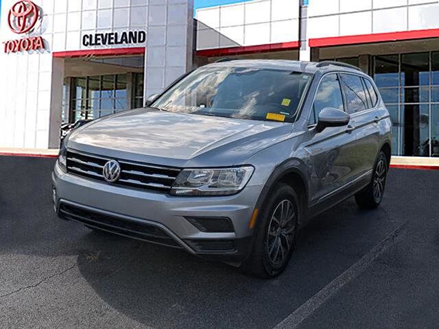 2020 Volkswagen Tiguan SE photo 2