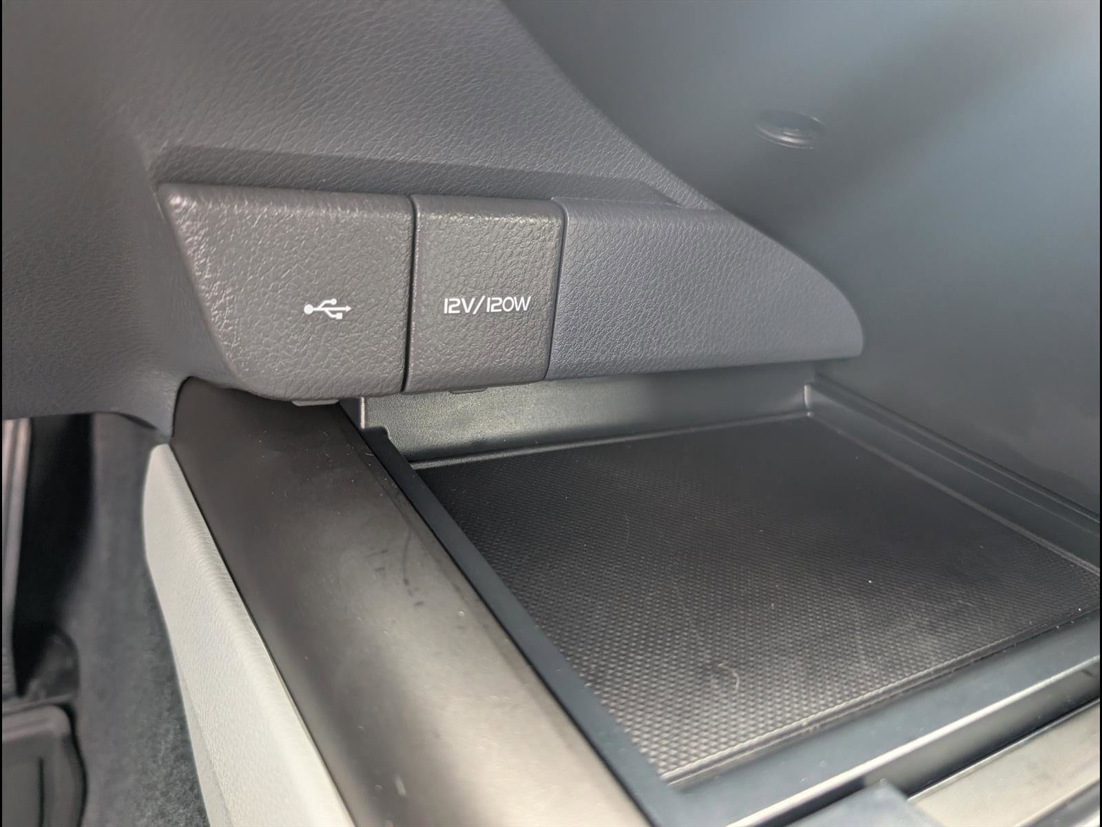 2023 Toyota Camry LE - Photo 14