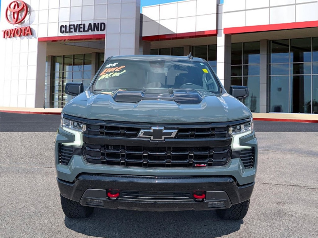 Used 2025 Chevrolet Silverado 1500 Custom Trail Boss Truck Crew Cab