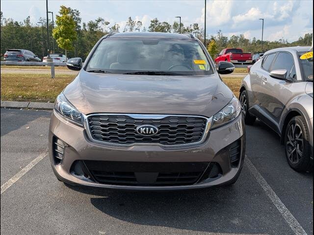 2020 Kia Sorento LX S photo 2